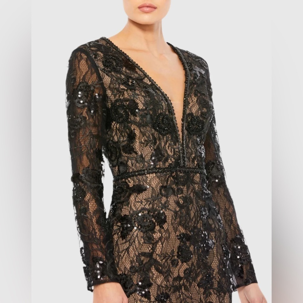 Mac Duggal 79351 NWT Embellished Long Sleeve Plunge Neck Trumpet Gown - Picture 3 of 9